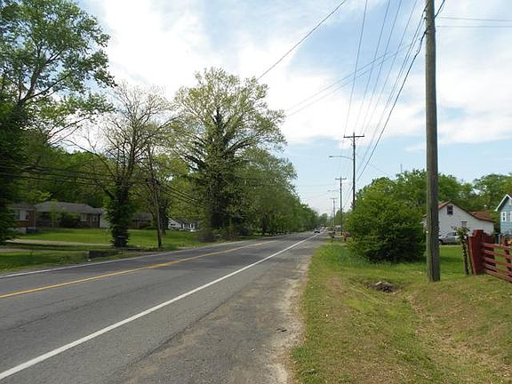 2nd image of 2509 Whites Creek Pike