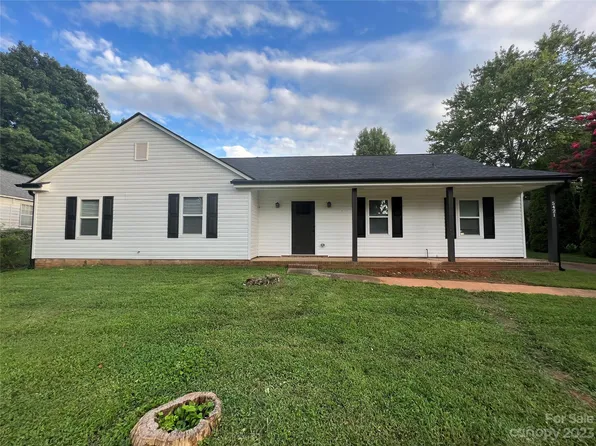 5421 Doverstone Ct, Charlotte, NC 28208