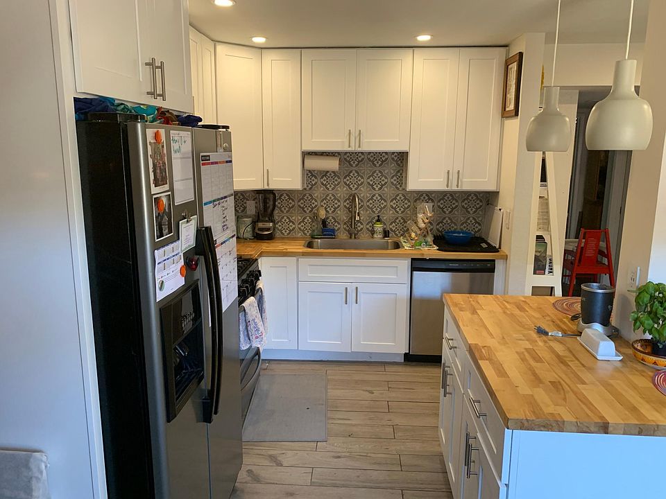 1st image of 4114 Ohio St APT 101