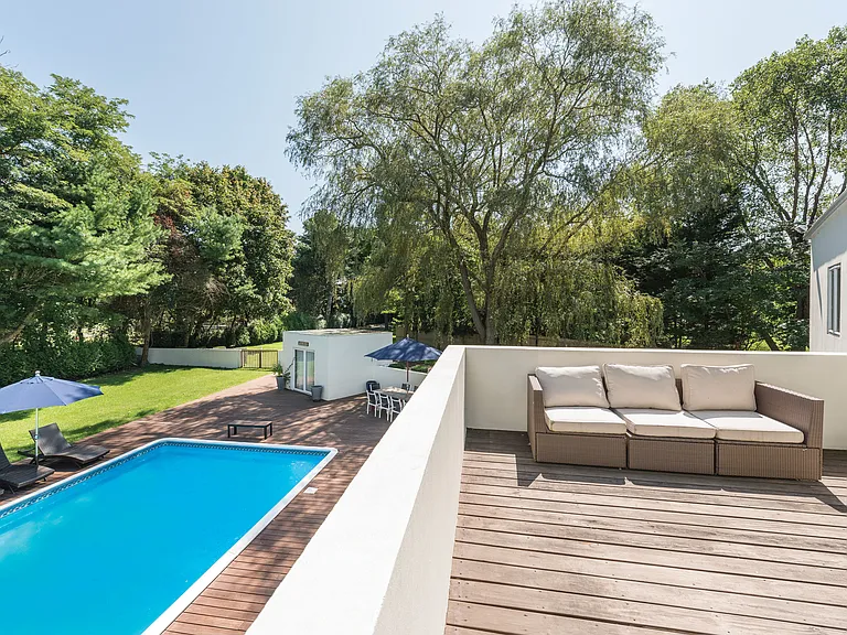 143 Sebonac Rd — Photo 10