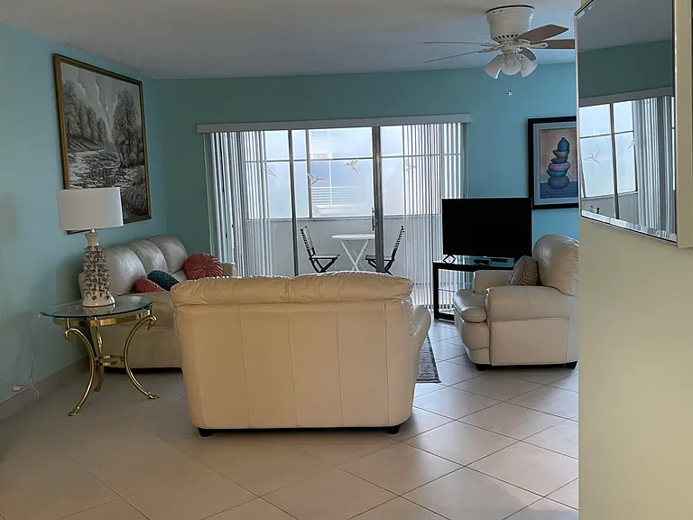 705 Lori Dr #210 — Photo 2