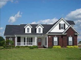 1013 Corie Crest Dr, Boiling Springs, SC 29316