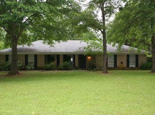 307 Allen Pl, Vicksburg, MS 39183