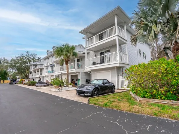 2051 Vista Del Sol Cir Unit 208, Lutz, FL 33558