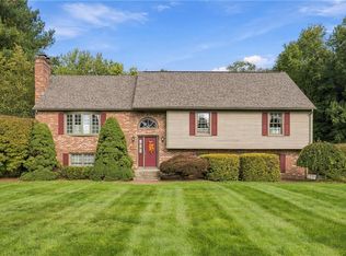 423 Buxton St, North Smithfield, RI 02896