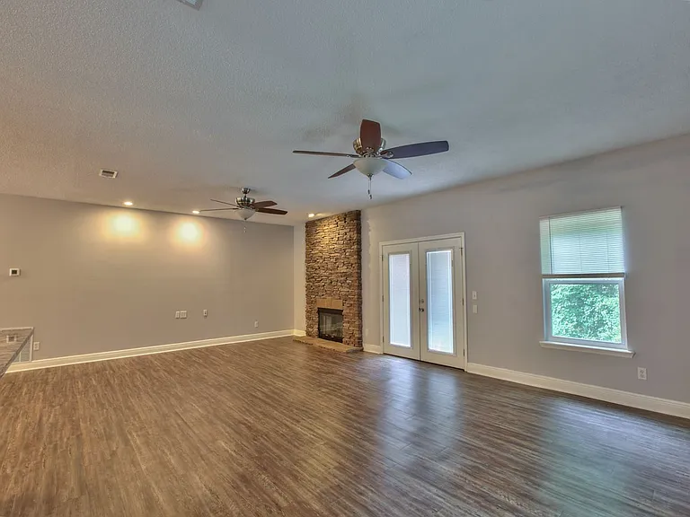 621 Bob Miller Rd — Photo 6