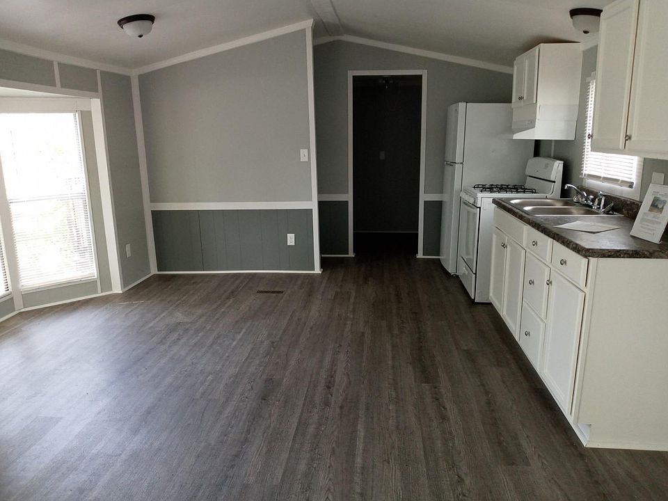 1st image of 4818 Liberty Ln