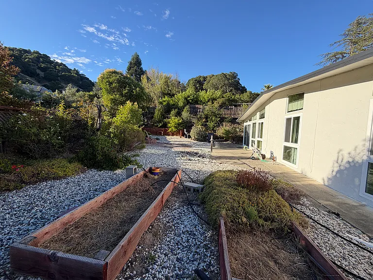 2815 Las Gallinas Ave — Photo 15