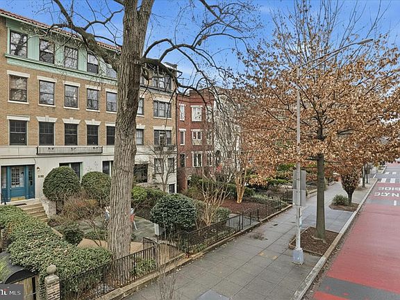 3rd image of 1835 16th St NW APT 2
