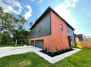 2517 Appian Way #B, New Caney, TX 77357