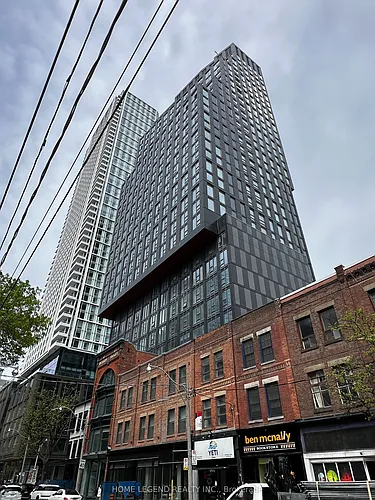 100 Queen St E #1515 Photo 1