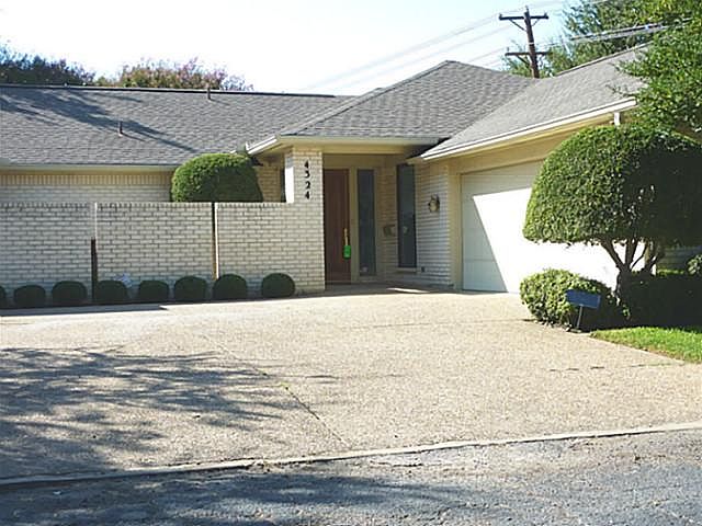 1st image of 4324 Hartwood Cir
