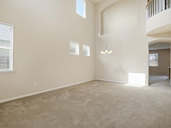 4th image of 1025 Barbados St