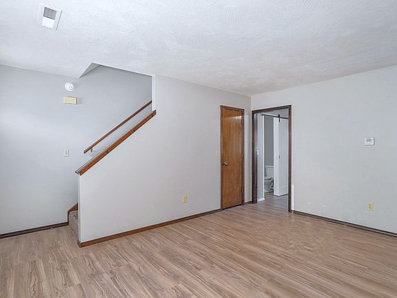 2nd image of 1203D N Main St