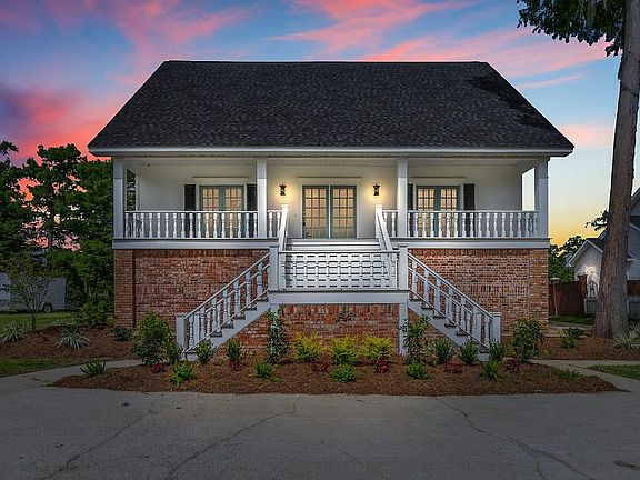 2nd image of 106 Villa Dr