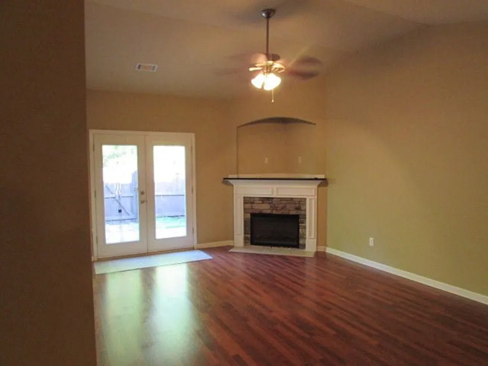 505 Scenic Dr