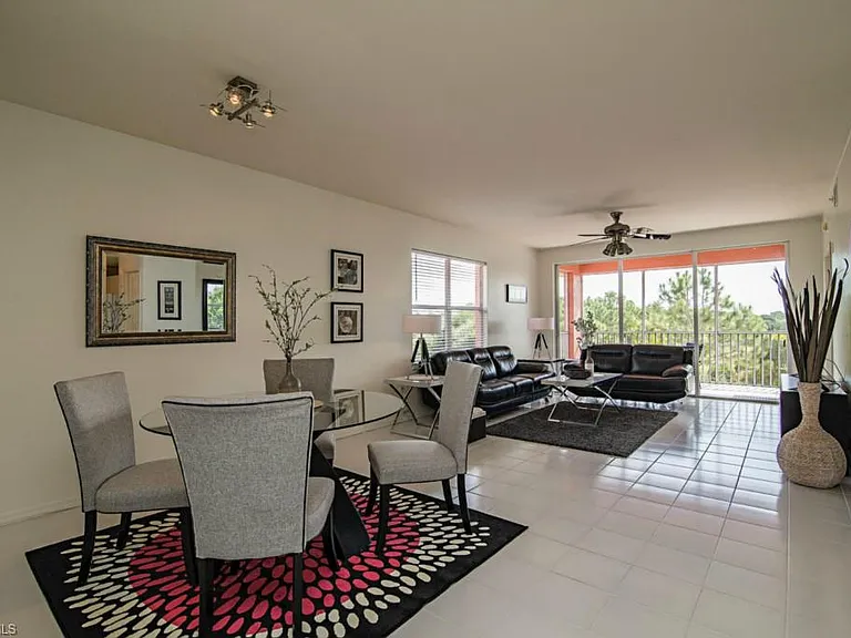 519 Roma Ct #3301 — Photo 2
