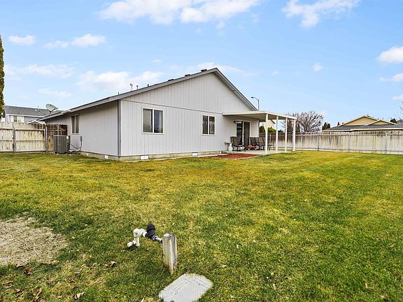 5th image of 7608 Galiano Dr