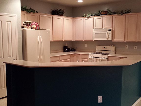 5th image of 3513 Kingbird Dr