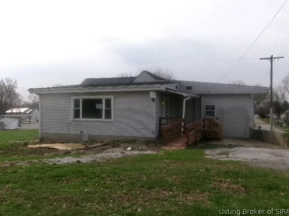 176 State Road 60 E, Mitchell, IN 47446