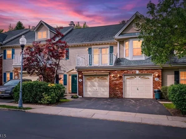 216 Amethyst Way, Franklin Twp., NJ 08823