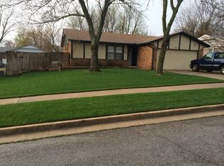 309 E Vicksburg St, Broken Arrow, OK 74011