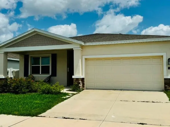 1433 Deepwater Cir #A, Eagle Lake, FL 33839
