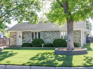 320 N Howard St, Pratt, KS 67124