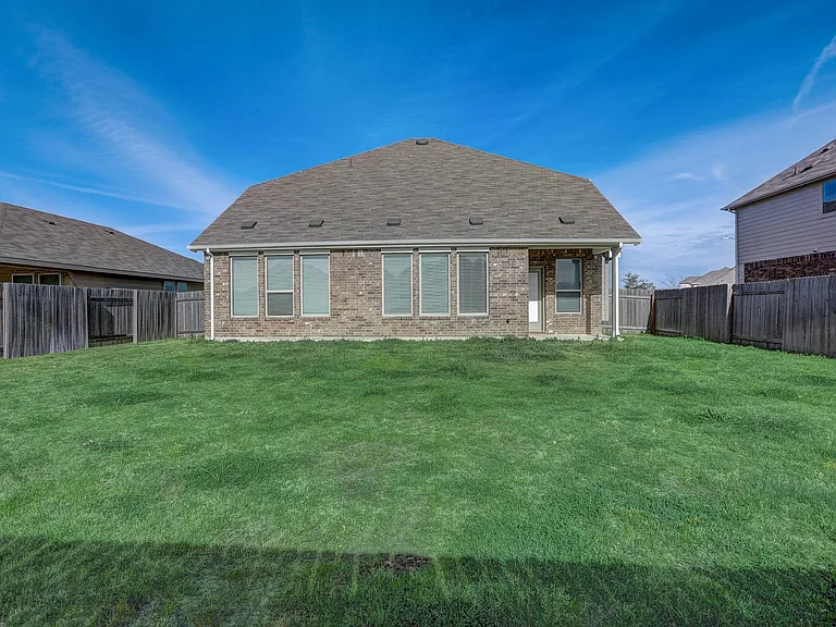 308 Monteforte Rd — Photo 31