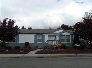 1010 Doneen Ln, Grants Pass, OR 97526
