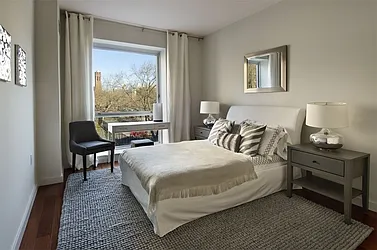 Rented by Living New York