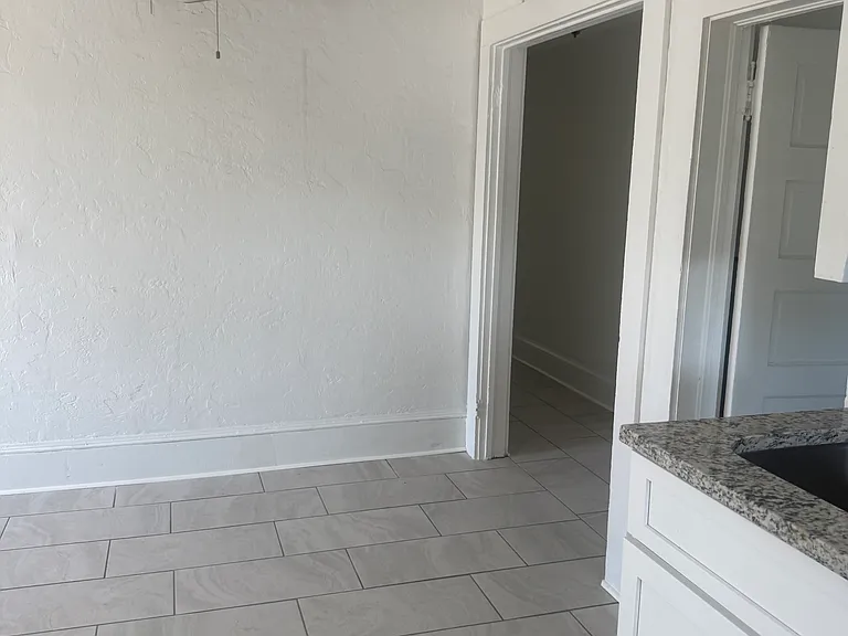 19 S Hollywood Ave #4 — Photo 18