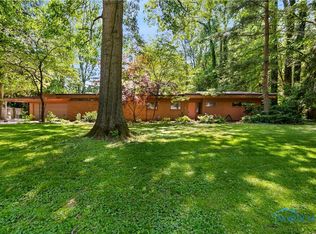 4419 Dogwood Ln, Toledo, OH 43623