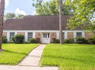 12711 Kingsride Ln, Houston, TX 77024