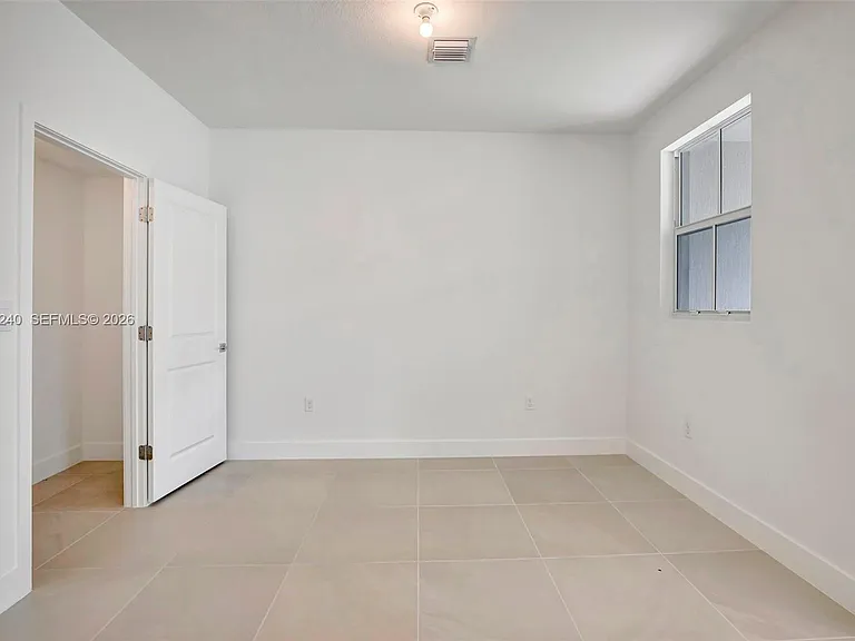 129 SW 171st Way — Photo 13
