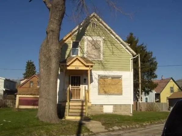 3257 N 23rd St, Milwaukee, WI 53206