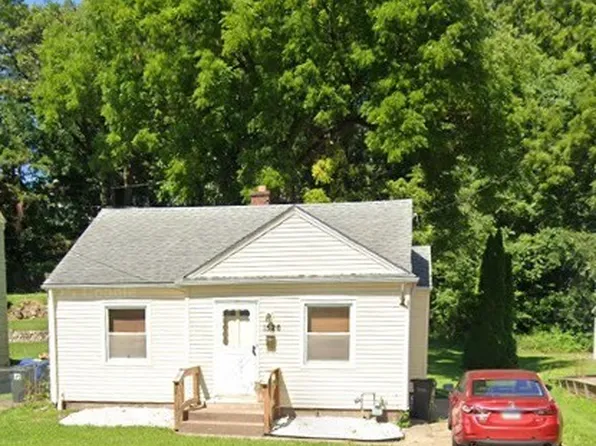 (undisclosed Address), Davenport, IA 52803