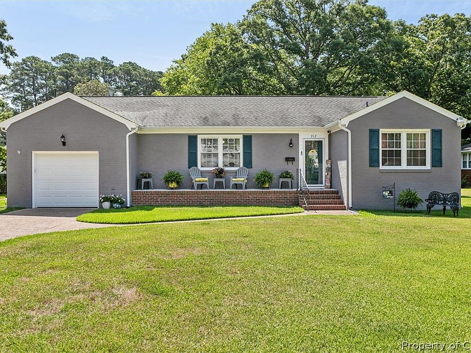 1st image of 212 Anne Burras Ln