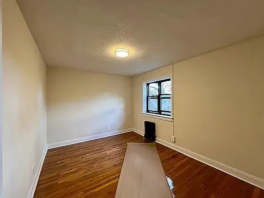 41-29 41st St #6B — Photo 5