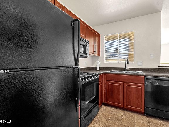 4th image of 1880 E MORTEN Avenue #222