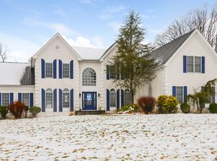 4 Halls Mill Rd, Asbury, NJ 08802