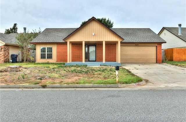 1st image of 613 Westridge Dr