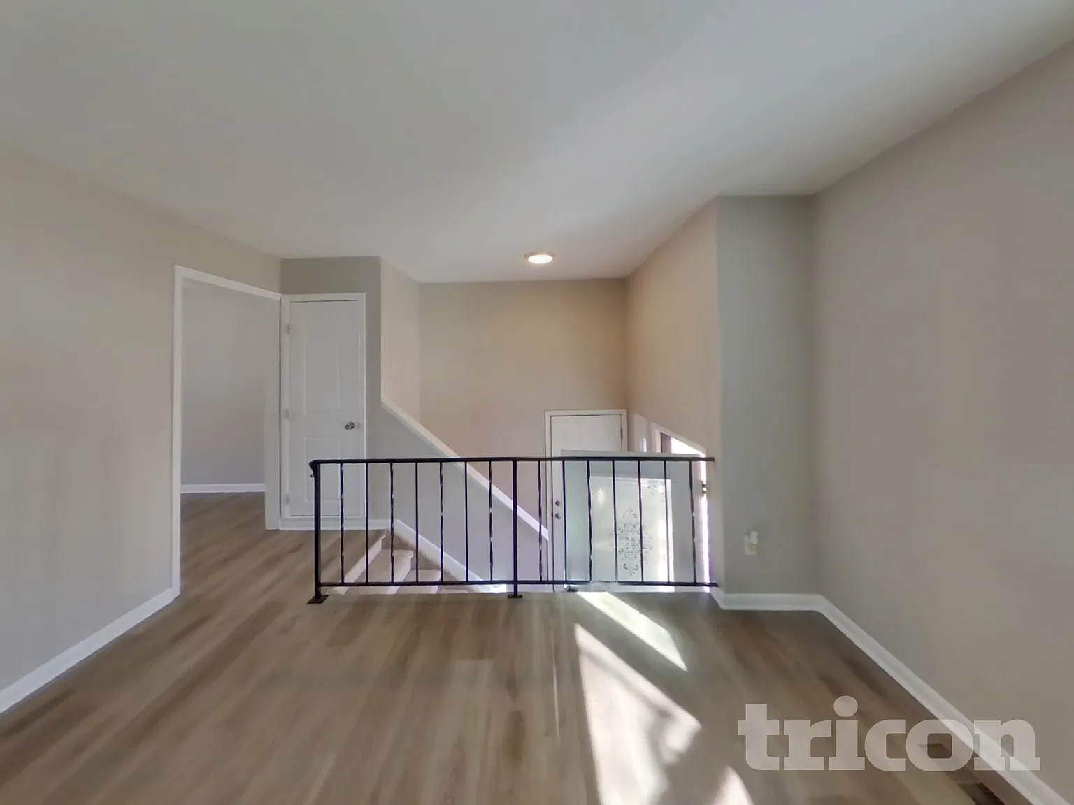 1006 De La Vista Place Colorado Springs CO — Photo 3