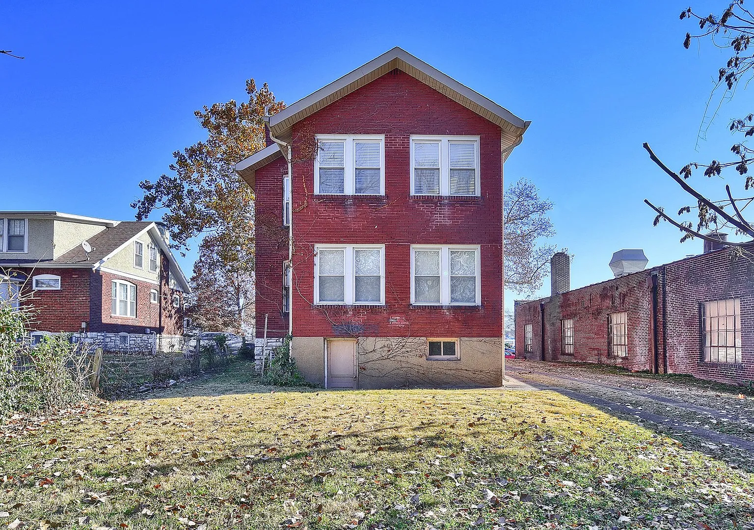 (231) 2279 Blendon Ave — Photo 3