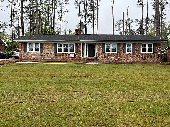 3rd image of 3517 Jamaica Dr
