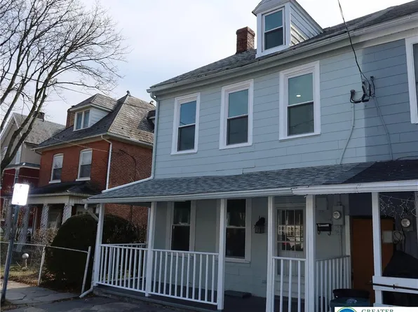 752 2nd St, Catasauqua, PA 18032