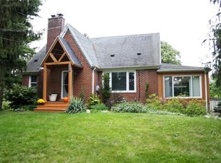 816 Maple Dr, Webster, NY 14580