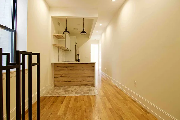 Rented by Nooklyn NYC LLC | media 14