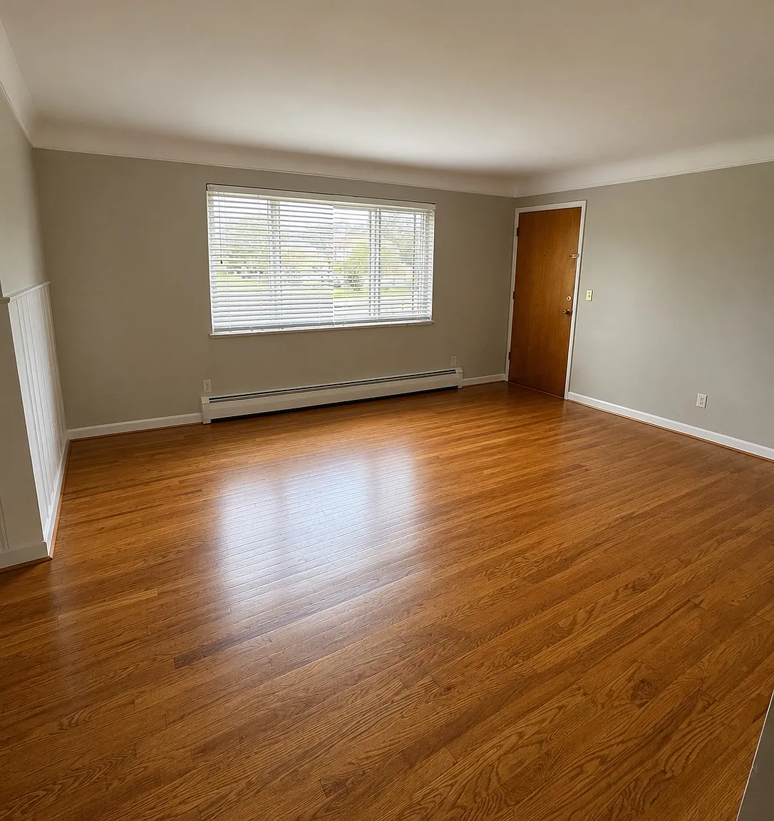 2 bed, 750 sqft, $1,000 — Photo 1