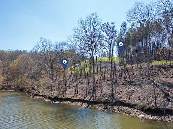 4th image of 4 Flat Rock Cv
